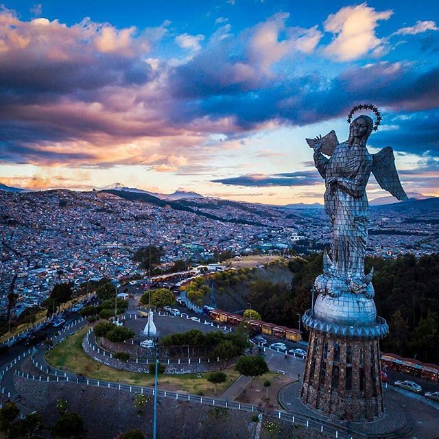 QUITO